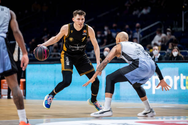 果断做出调 果断做出调