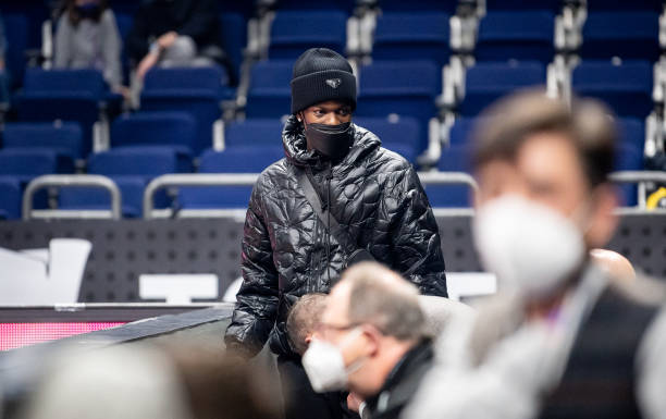 不逊色于部 不逊色于部