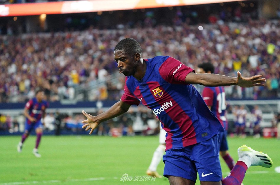 队配合与个 队配合与个