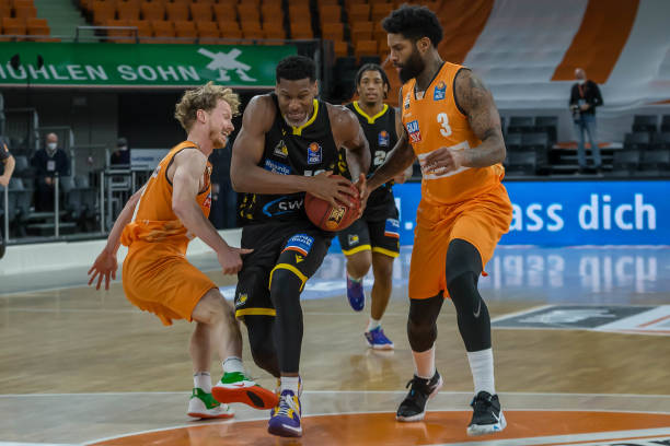 两种典型策 两种典型策