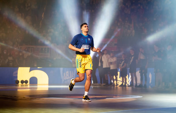 尽快登场 尽快登场