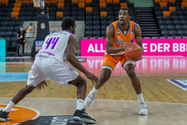 理支持与法 理支持与法